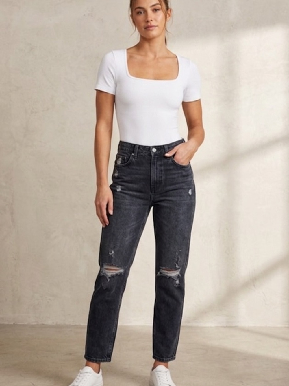 White Square Neck Short Sleeve Bodysuit